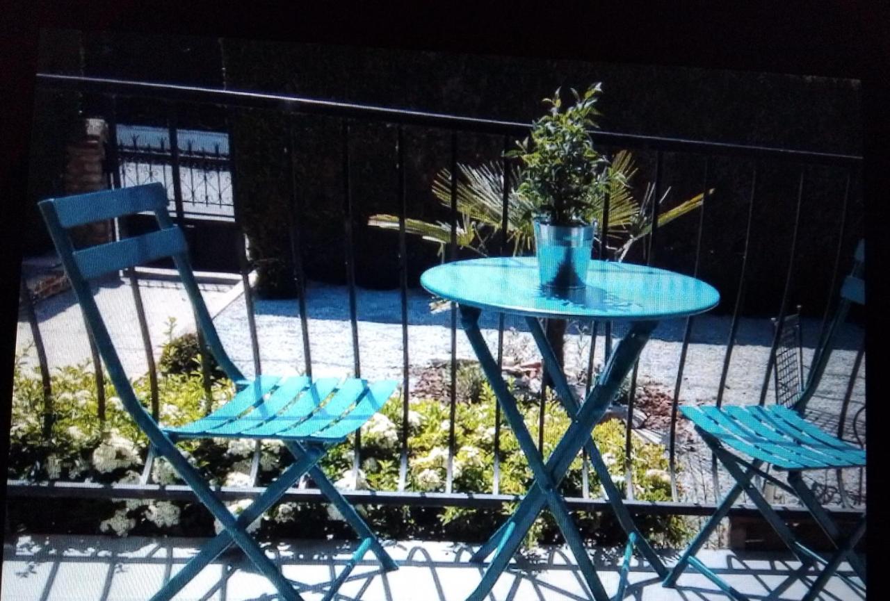 Maison Reposant Arconnay Et Jardin Appartement Buitenkant foto